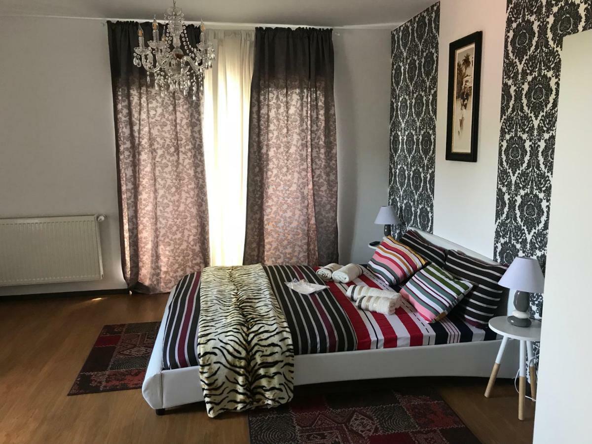Отель Casa Relax Valeni  Экстерьер фото